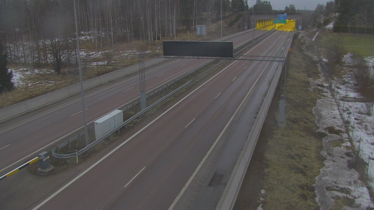 Kelikamerat Kuva Tie 7 Hamina, Husula, puomi länsi, Hamina, Kymenlaakso