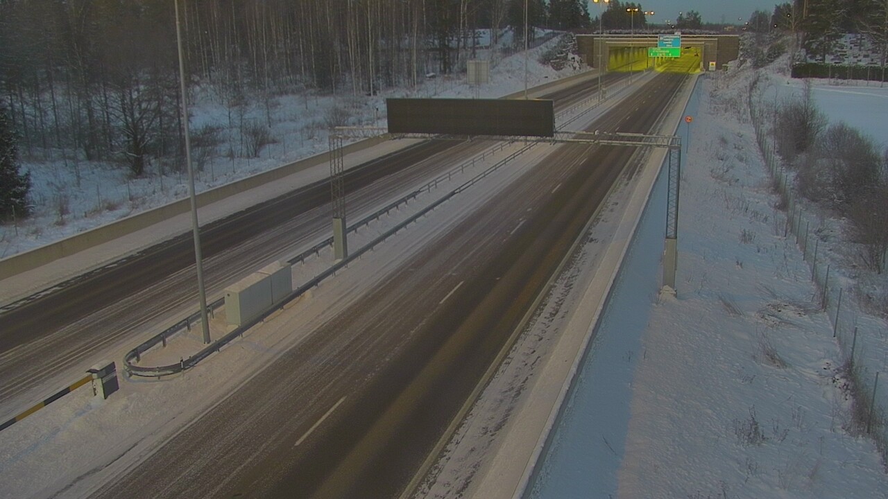 Kelikamerat Kuva Tie 7 Hamina, Husula, puomi länsi, Hamina, Kymenlaakso