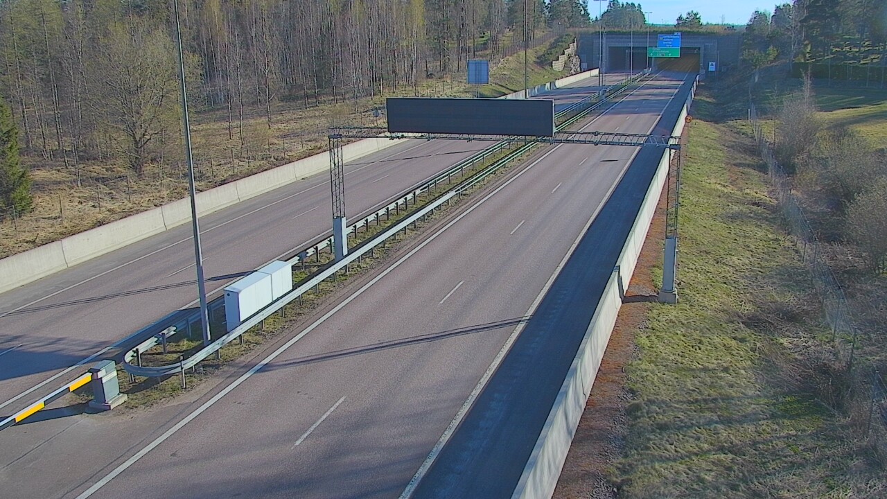 Kelikamerat Kuva Tie 7 Hamina, Husula, puomi länsi, Hamina, Kymenlaakso