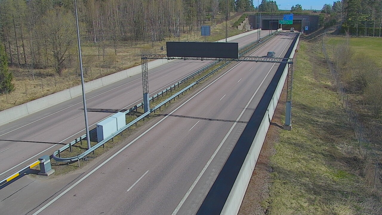 Kelikamerat Kuva Tie 7 Hamina, Husula, puomi länsi, Hamina, Kymenlaakso