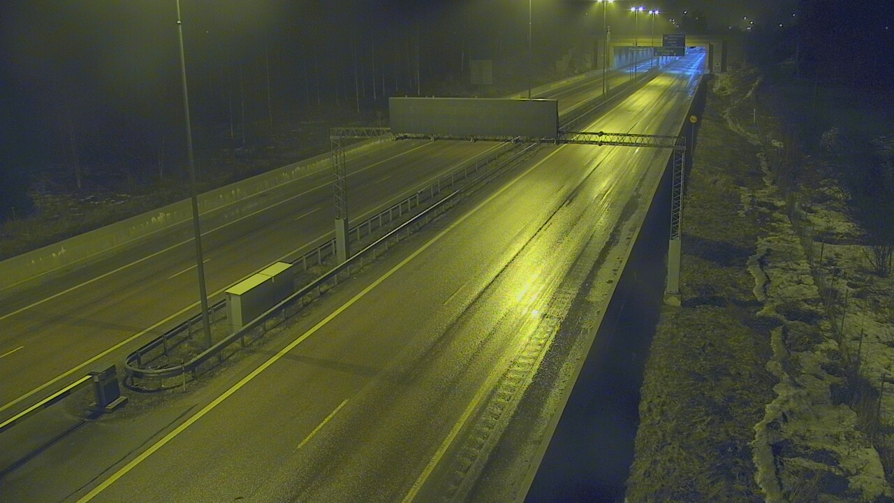 Kelikamerat Kuva Tie 7 Hamina, Husula, puomi länsi, Hamina, Kymenlaakso