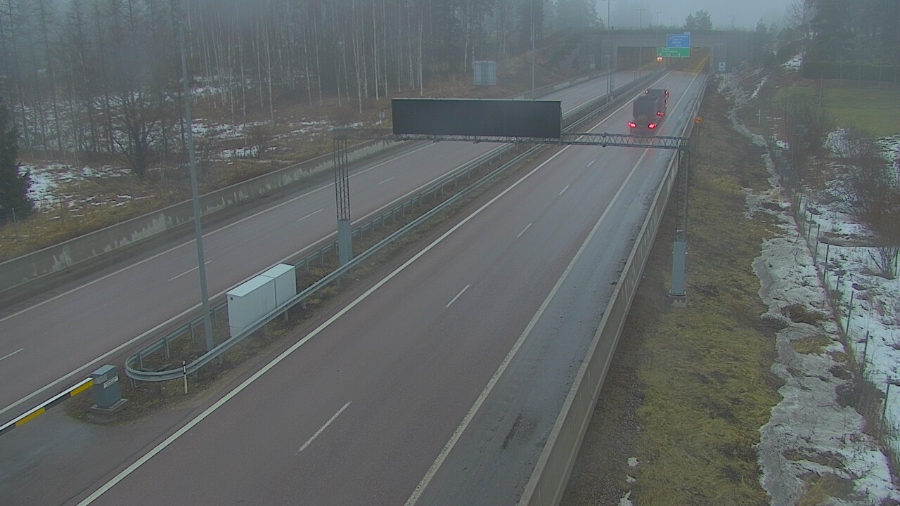 Kelikamerat Kuva Tie 7 Hamina, Husula, puomi länsi, Hamina, Kymenlaakso