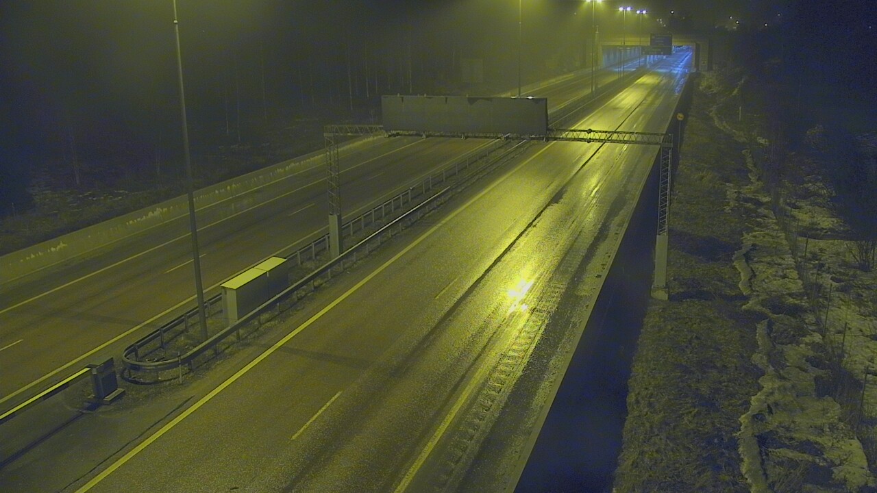 Kelikamerat Kuva Tie 7 Hamina, Husula, puomi länsi, Hamina, Kymenlaakso