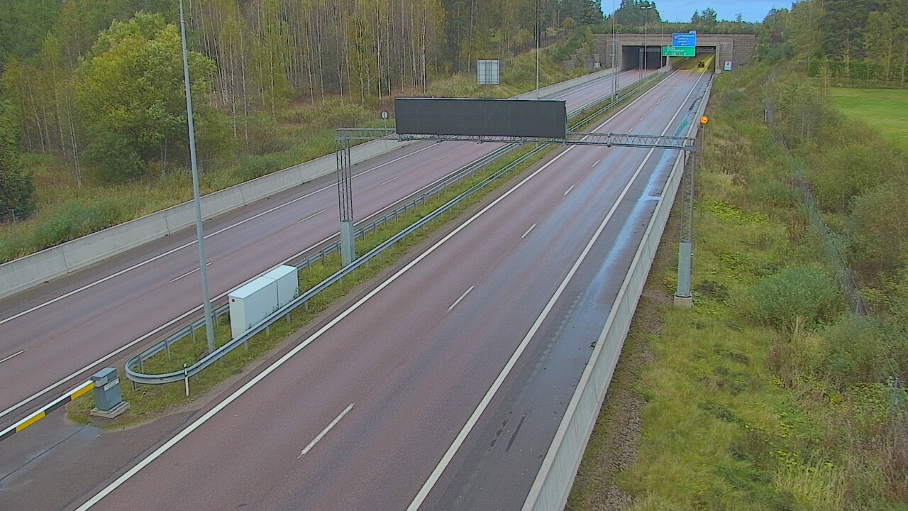 Kelikamerat Kuva Tie 7 Hamina, Husula, puomi länsi, Hamina, Kymenlaakso