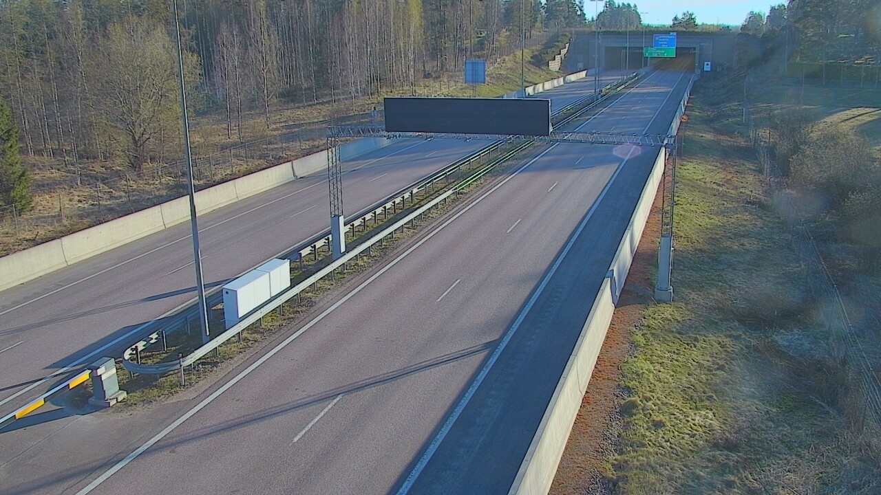 Kelikamerat Kuva Tie 7 Hamina, Husula, puomi länsi, Hamina, Kymenlaakso