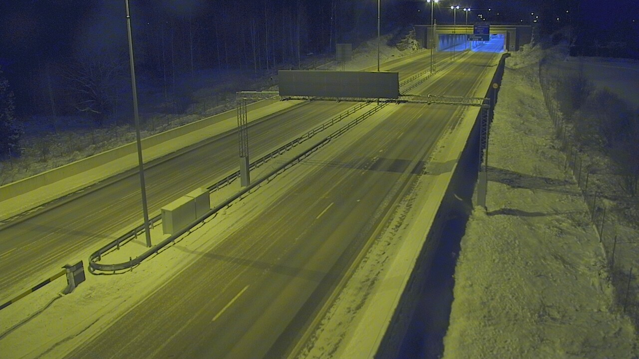 Kelikamerat Kuva Tie 7 Hamina, Husula, puomi länsi, Hamina, Kymenlaakso