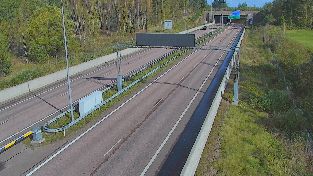 Weather Camera Image Väg 7 Fredrikshamn, Husula, bom väst, Hamina, Kymenlaakso