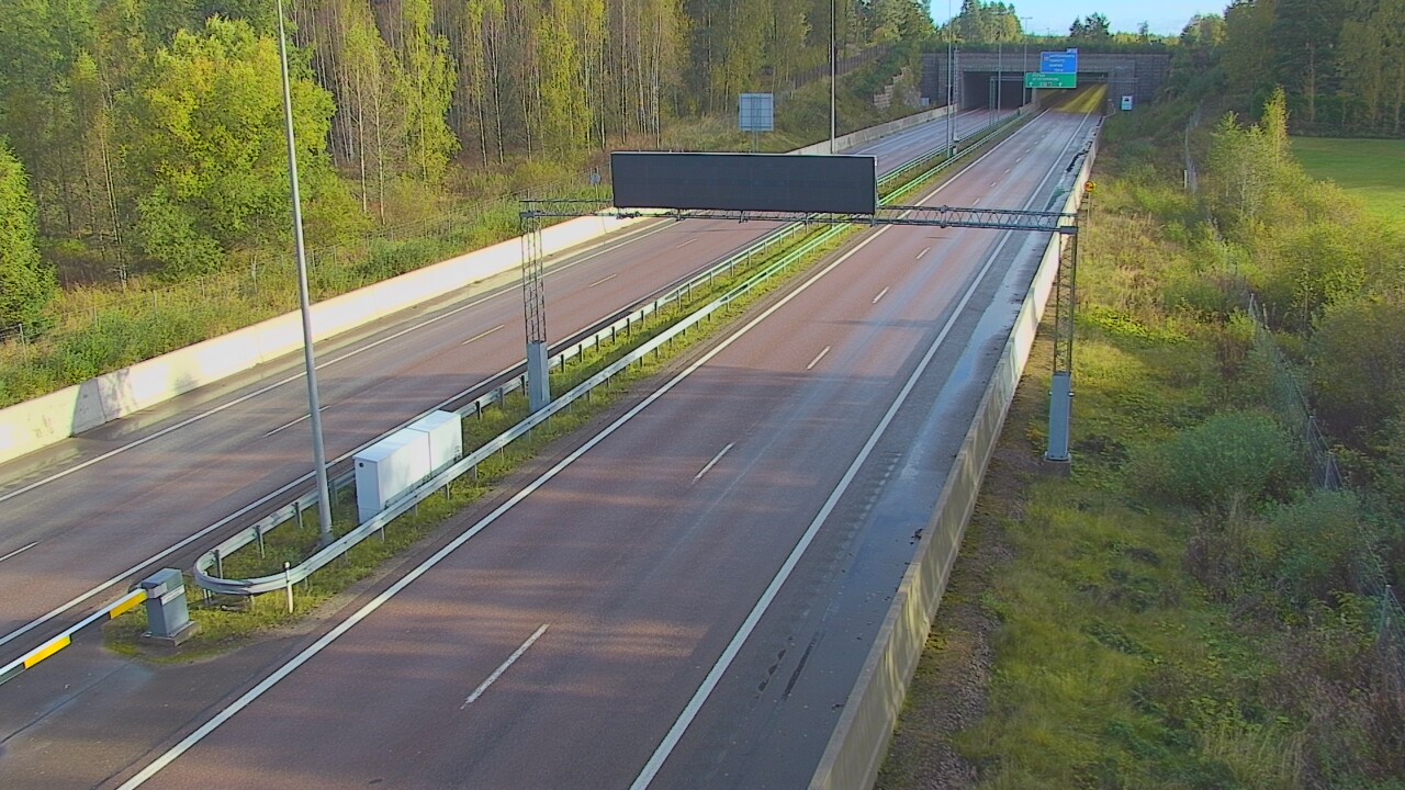 Kelikamerat Kuva Tie 7 Hamina, Husula, puomi länsi, Hamina, Kymenlaakso