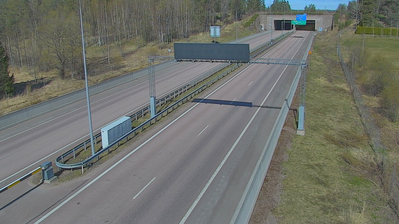 Kelikamerat Kuva Tie 7 Hamina, Husula, puomi länsi, Hamina, Kymenlaakso