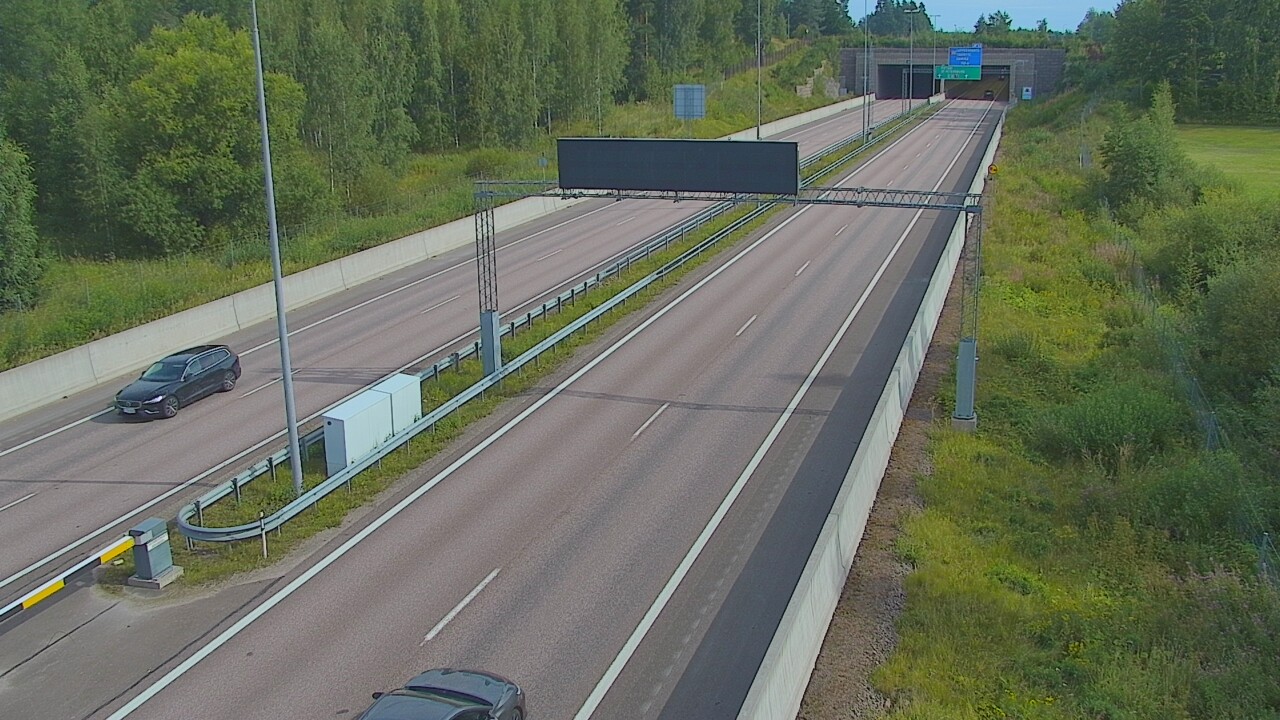 Weather Camera Image Väg 7 Fredrikshamn, Husula, bom väst, Hamina, Kymenlaakso