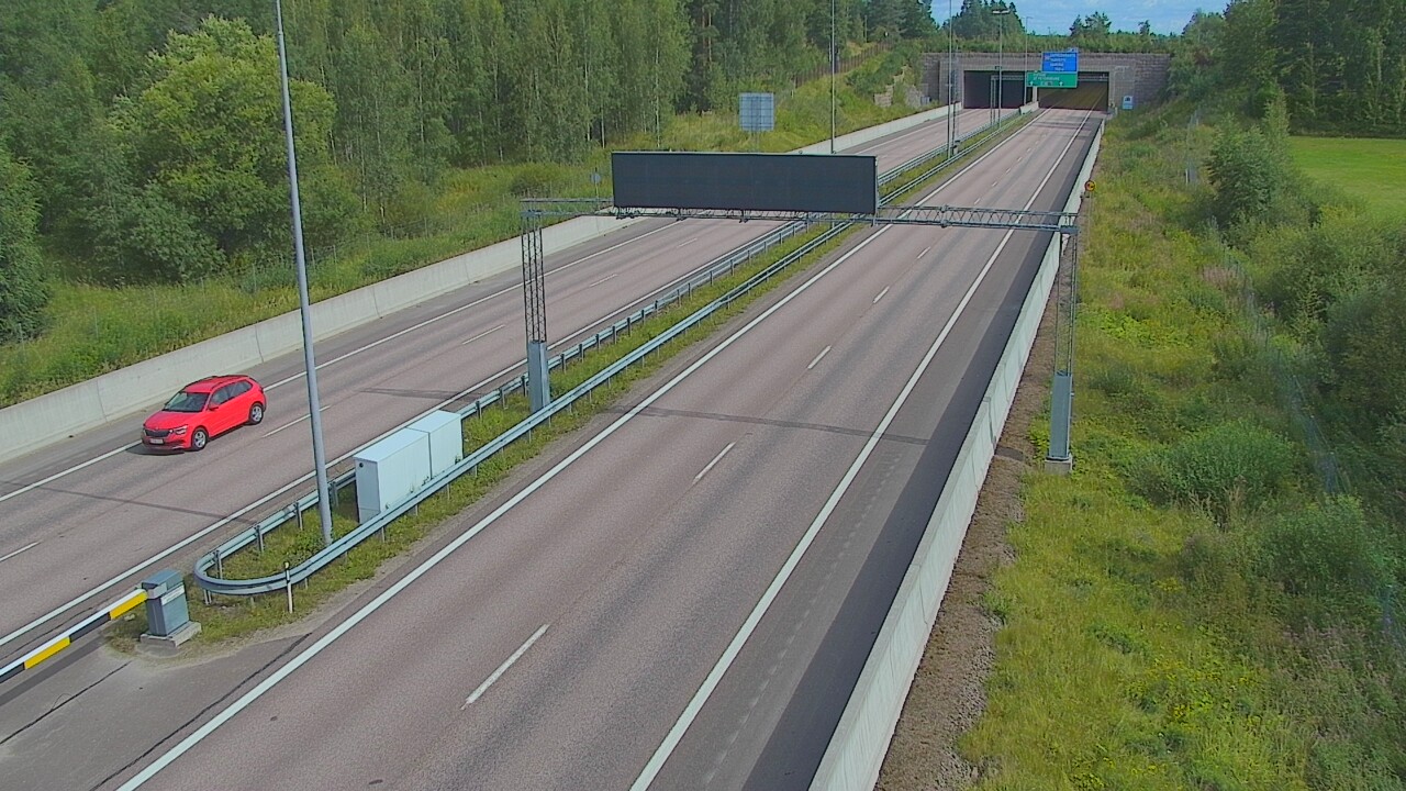 Kelikamerat Kuva Tie 7 Hamina, Husula, puomi länsi, Hamina, Kymenlaakso