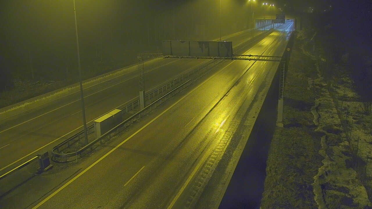 Kelikamerat Kuva Tie 7 Hamina, Husula, puomi länsi, Hamina, Kymenlaakso