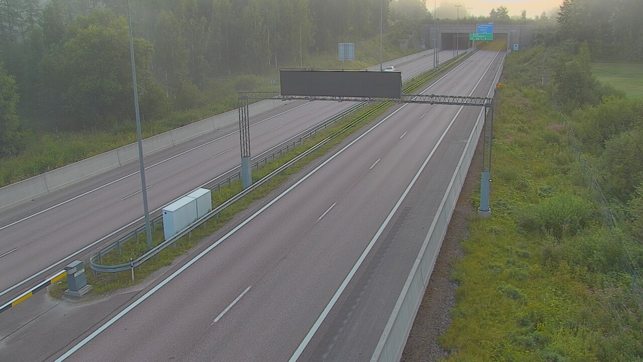 Kelikamerat Kuva Tie 7 Hamina, Husula, puomi länsi, Hamina, Kymenlaakso