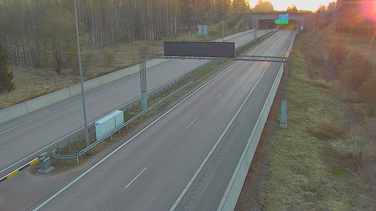 Kelikamerat Kuva Tie 7 Hamina, Husula, puomi länsi, Hamina, Kymenlaakso