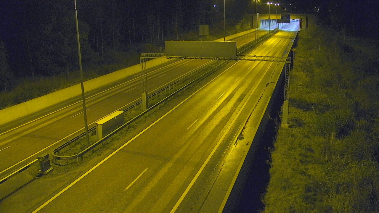 Kelikamerat Kuva Tie 7 Hamina, Husula, puomi länsi, Hamina, Kymenlaakso