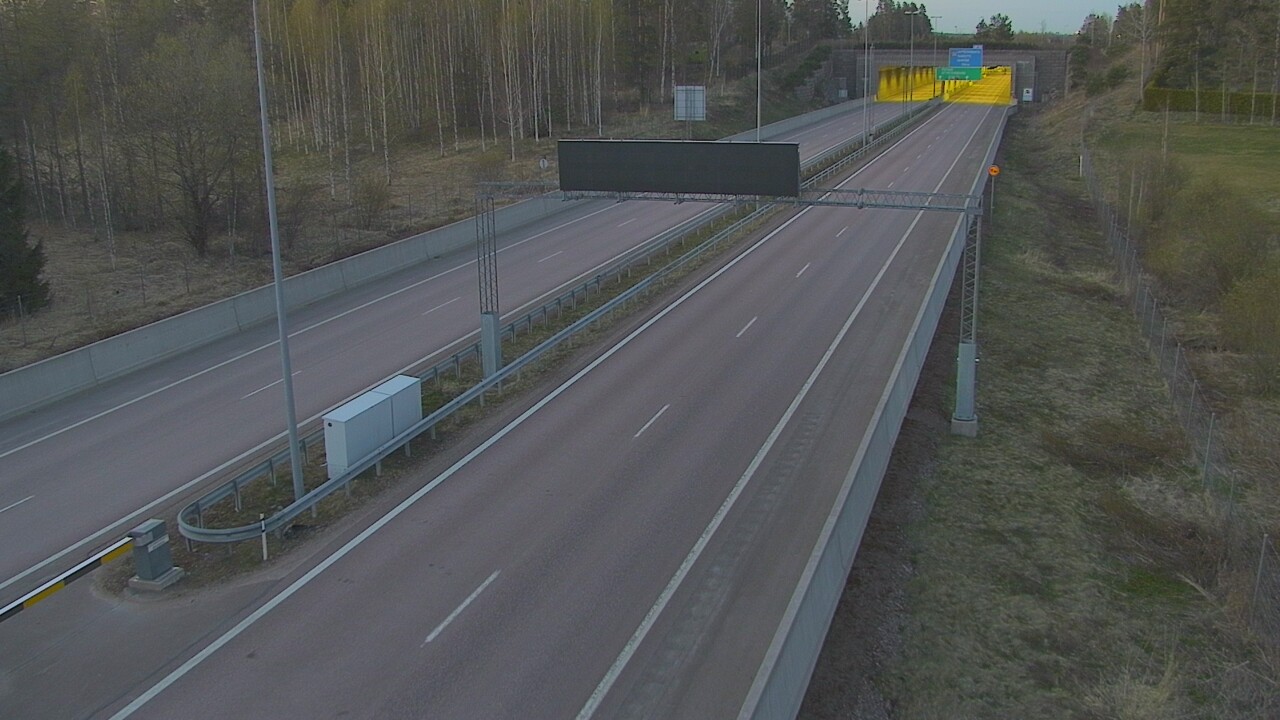 Kelikamerat Kuva Tie 7 Hamina, Husula, puomi länsi, Hamina, Kymenlaakso