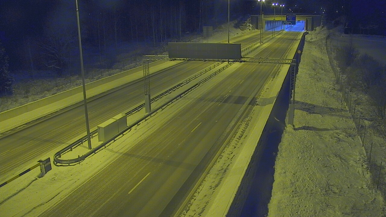 Kelikamerat Kuva Tie 7 Hamina, Husula, puomi länsi, Hamina, Kymenlaakso