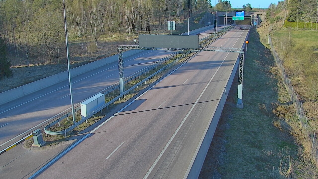 Kelikamerat Kuva Tie 7 Hamina, Husula, puomi länsi, Hamina, Kymenlaakso