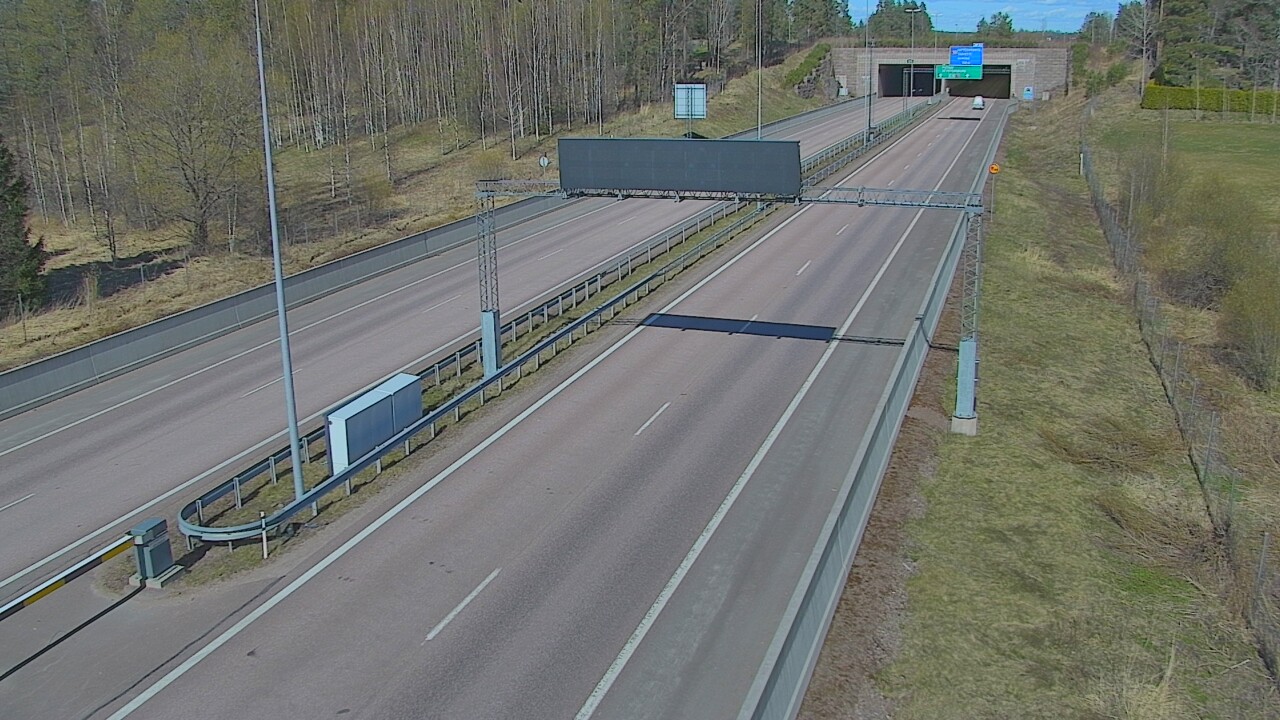 Kelikamerat Kuva Tie 7 Hamina, Husula, puomi länsi, Hamina, Kymenlaakso