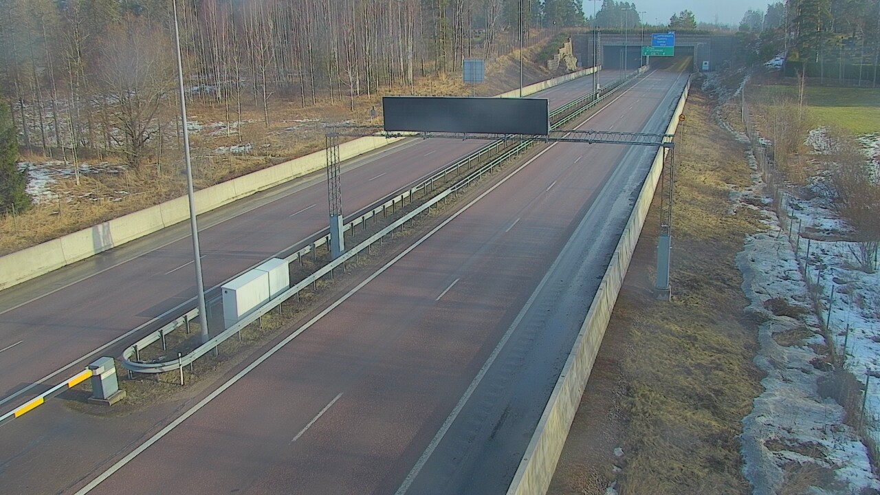 Kelikamerat Kuva Tie 7 Hamina, Husula, puomi länsi, Hamina, Kymenlaakso