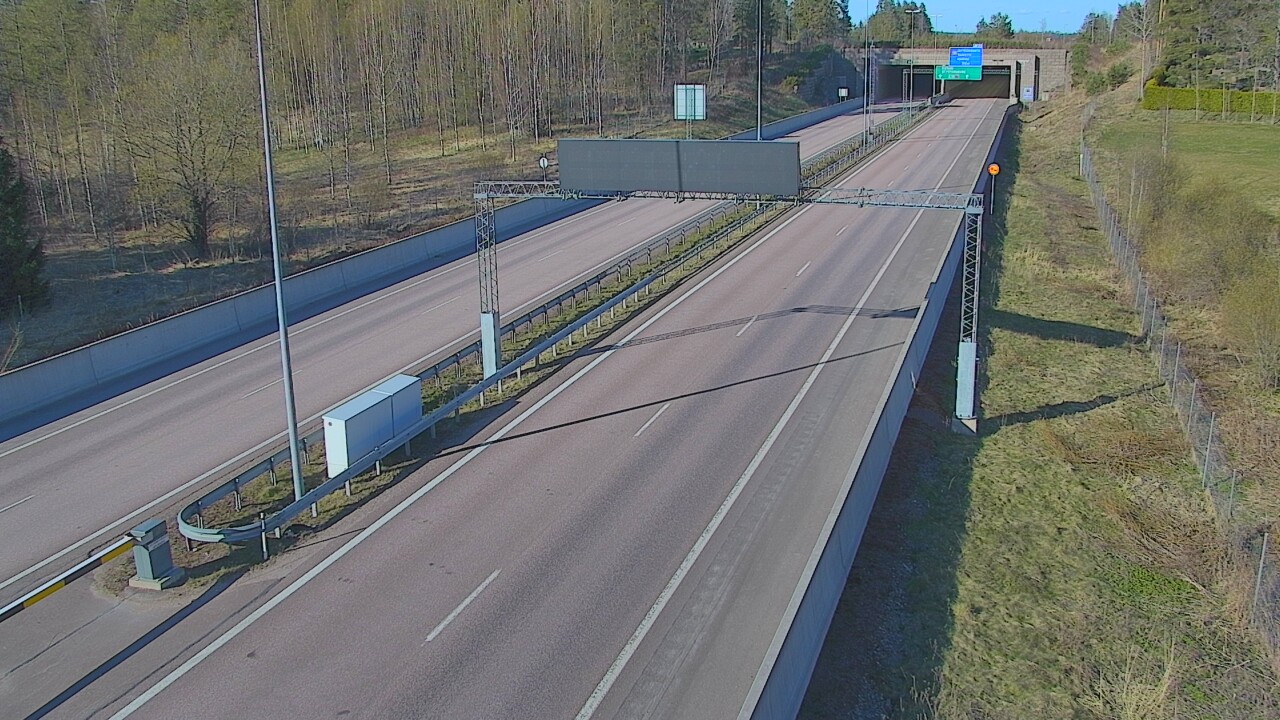 Kelikamerat Kuva Tie 7 Hamina, Husula, puomi länsi, Hamina, Kymenlaakso