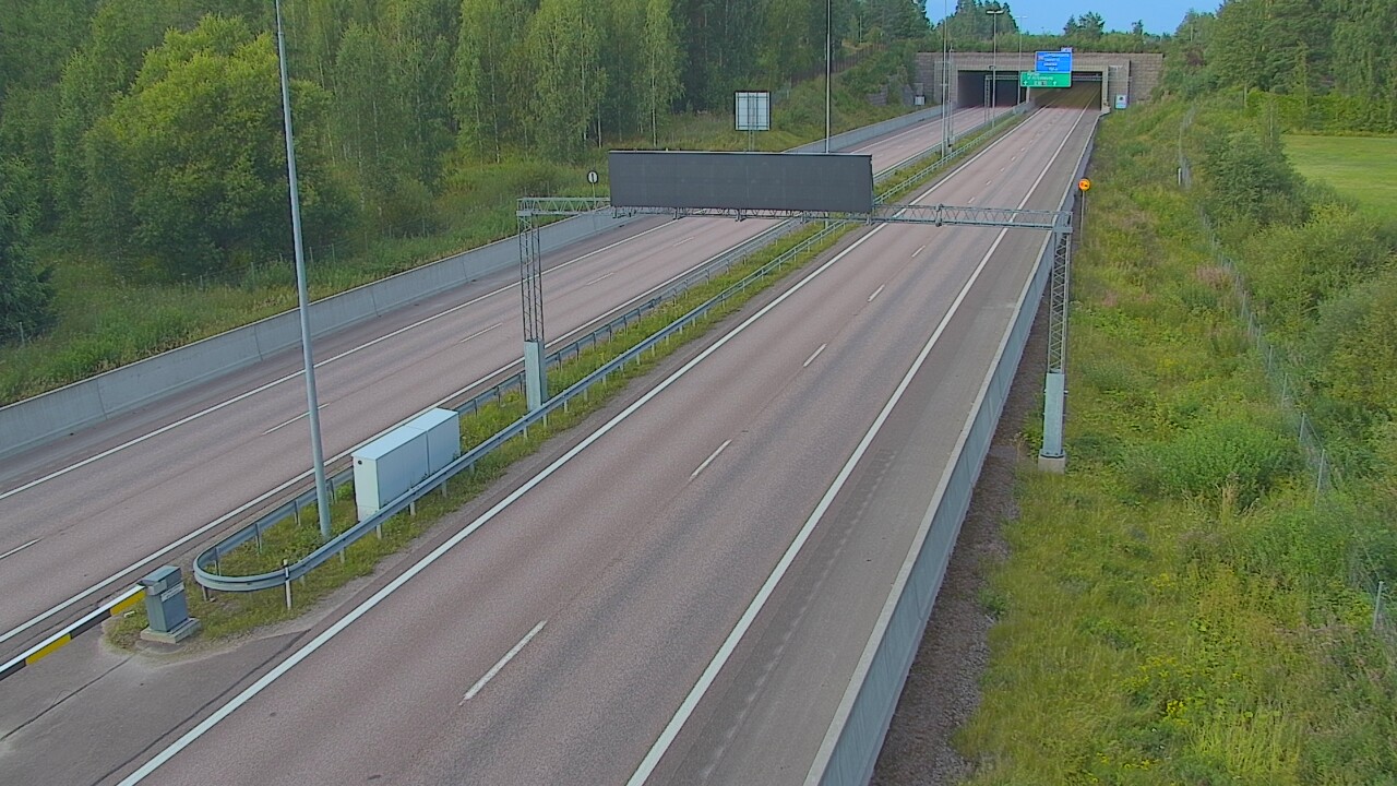 Kelikamerat Kuva Tie 7 Hamina, Husula, puomi länsi, Hamina, Kymenlaakso
