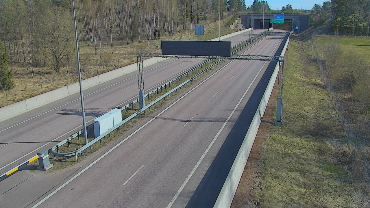 Kelikamerat Kuva Tie 7 Hamina, Husula, puomi länsi, Hamina, Kymenlaakso