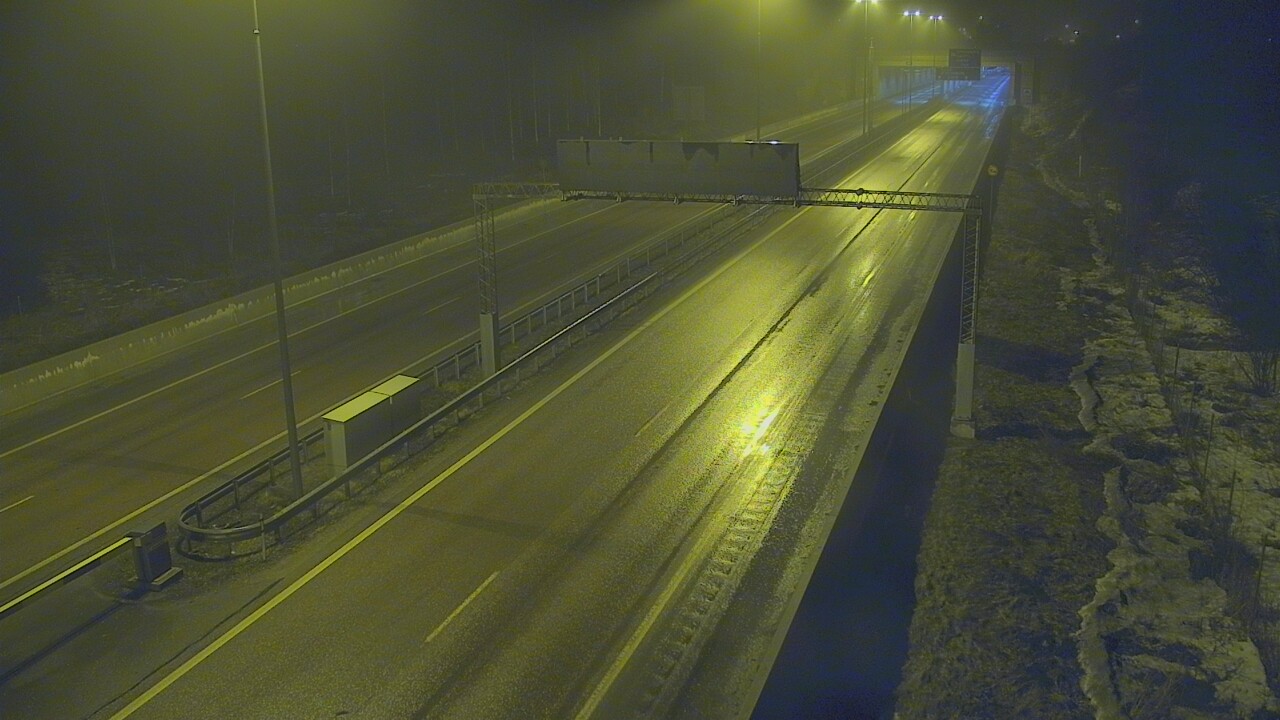 Kelikamerat Kuva Tie 7 Hamina, Husula, puomi länsi, Hamina, Kymenlaakso