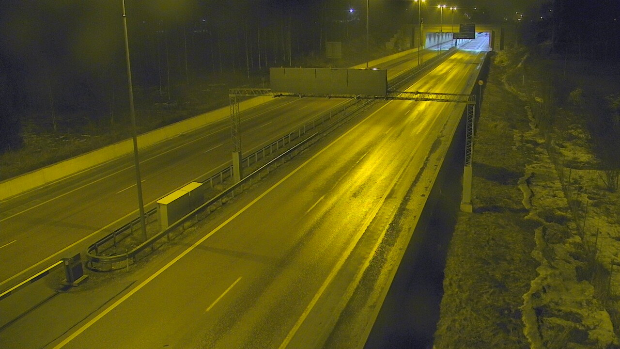 Kelikamerat Kuva Tie 7 Hamina, Husula, puomi länsi, Hamina, Kymenlaakso