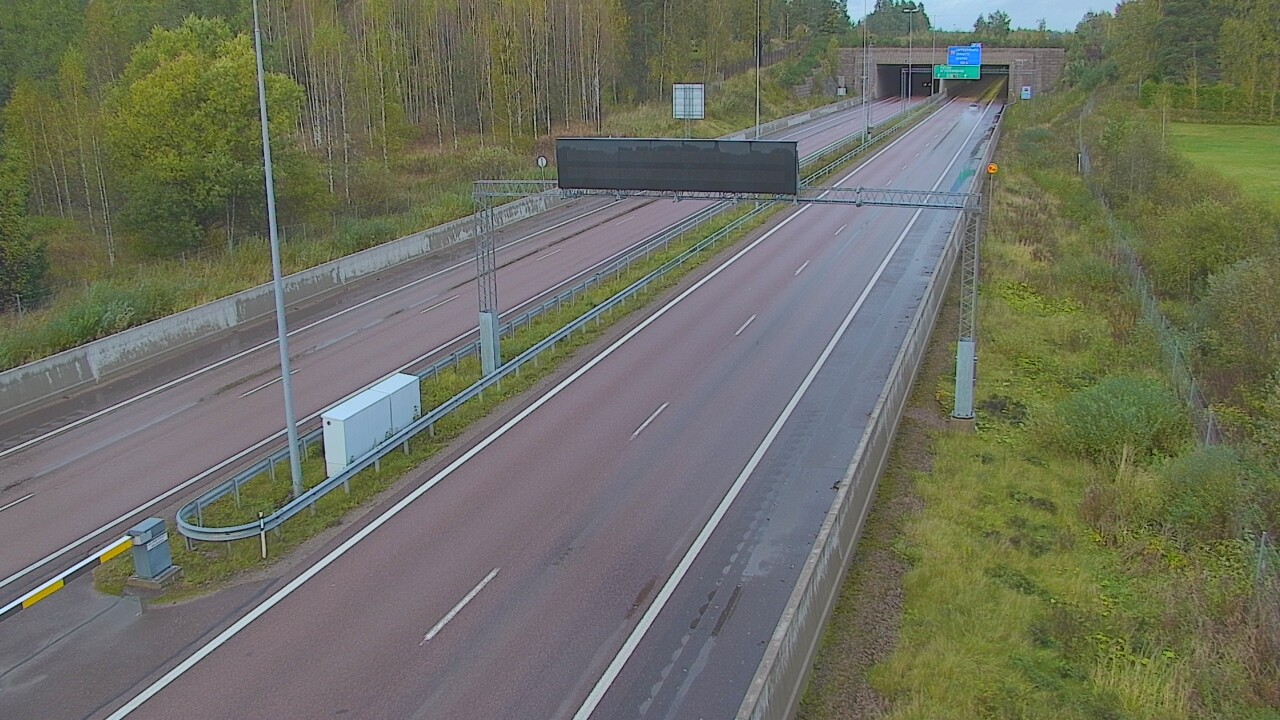 Kelikamerat Kuva Tie 7 Hamina, Husula, puomi länsi, Hamina, Kymenlaakso