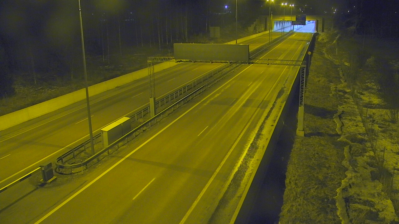 Kelikamerat Kuva Tie 7 Hamina, Husula, puomi länsi, Hamina, Kymenlaakso