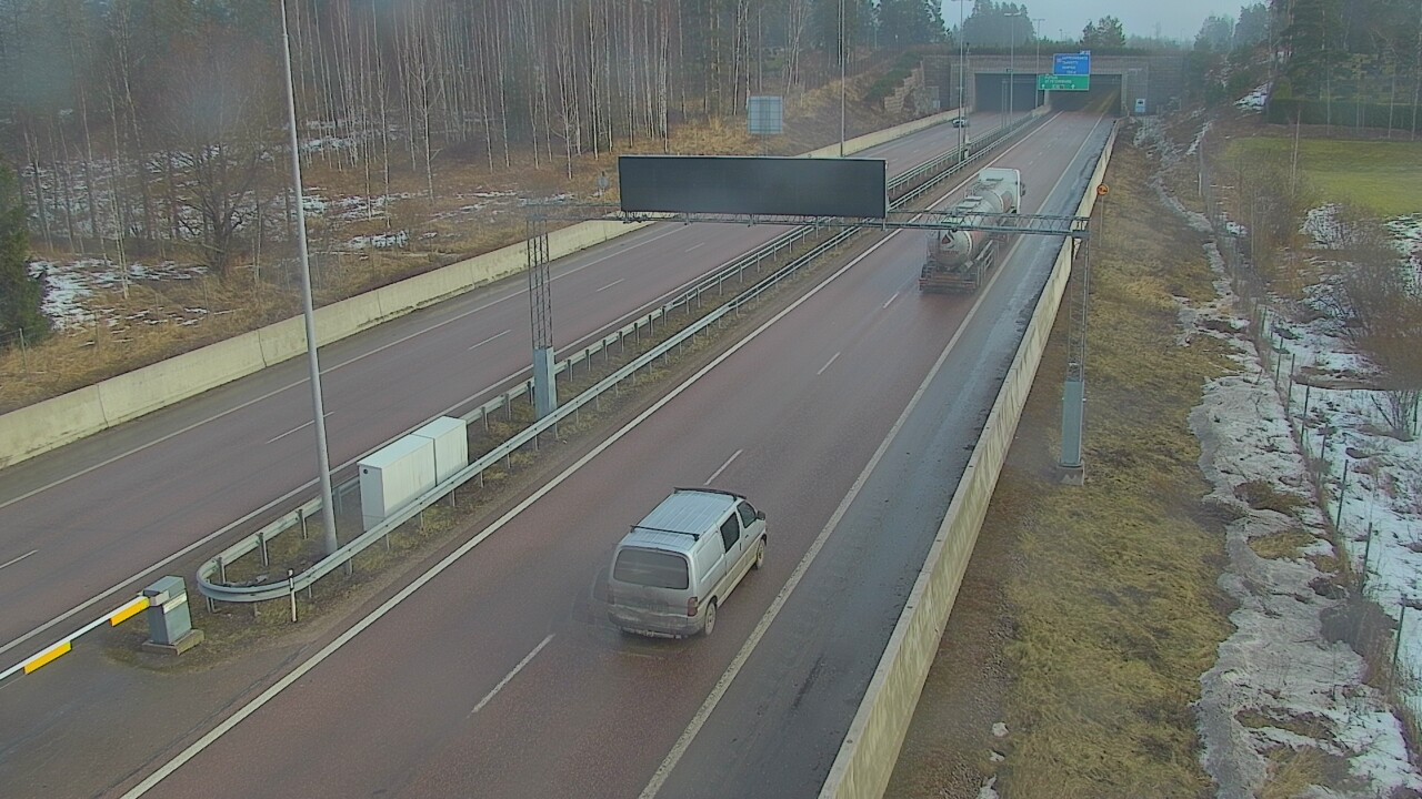 Kelikamerat Kuva Tie 7 Hamina, Husula, puomi länsi, Hamina, Kymenlaakso