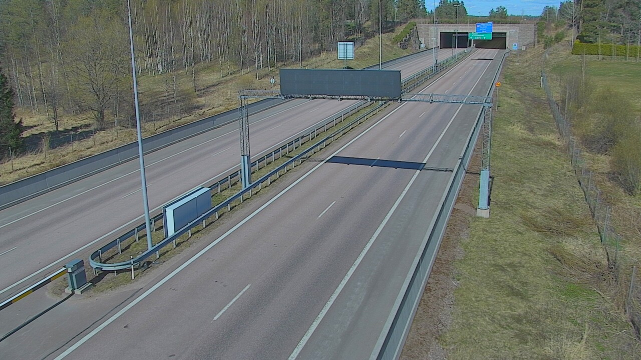 Kelikamerat Kuva Tie 7 Hamina, Husula, puomi länsi, Hamina, Kymenlaakso