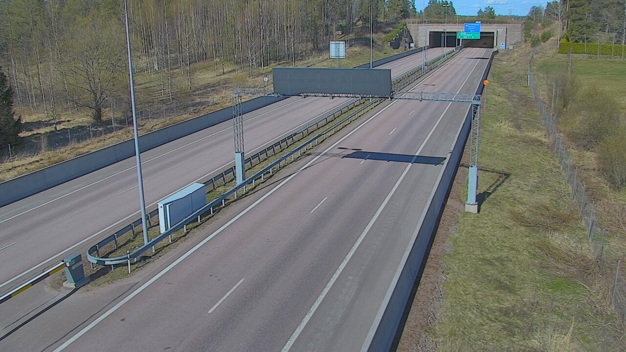 Kelikamerat Kuva Tie 7 Hamina, Husula, puomi länsi, Hamina, Kymenlaakso