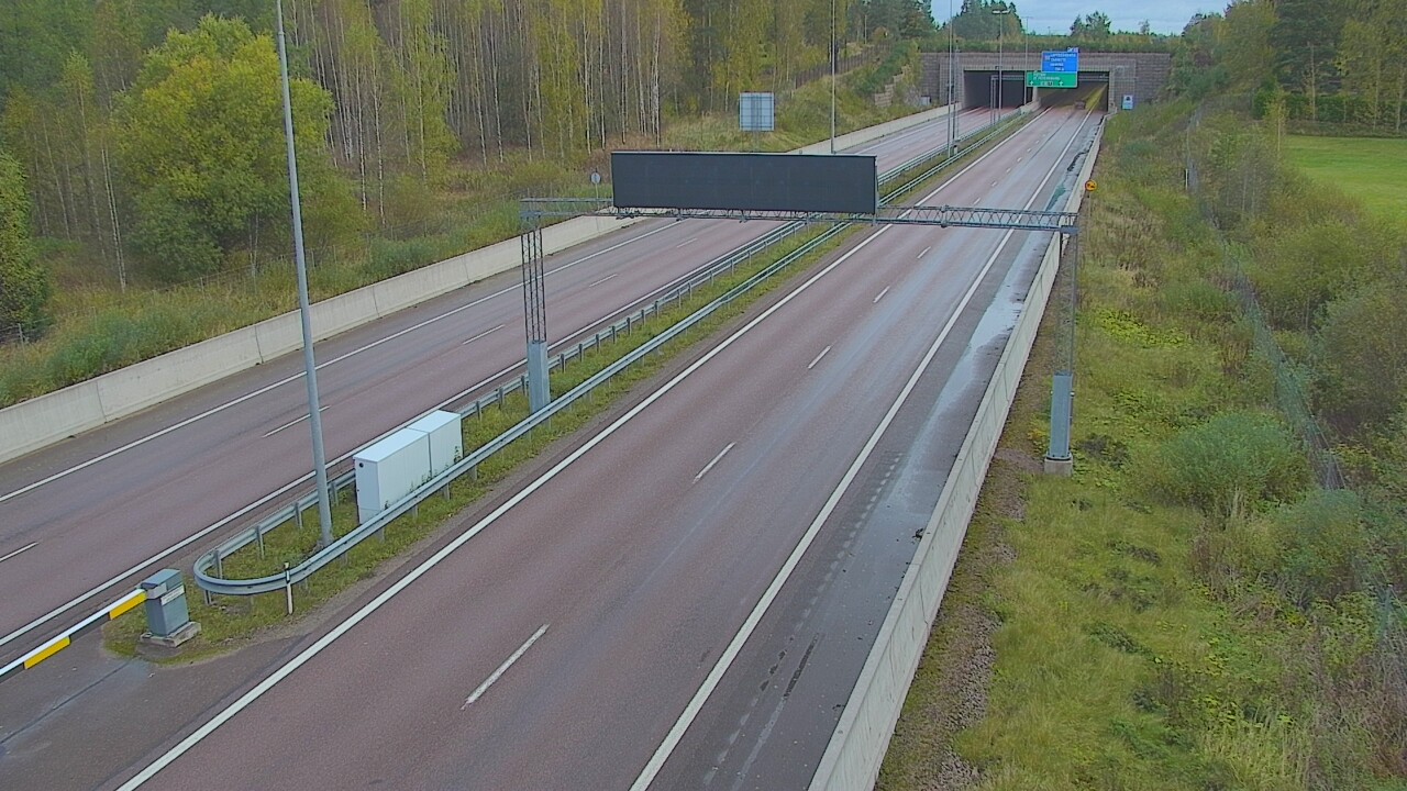 Weather Camera Image Väg 7 Fredrikshamn, Husula, bom väst, Hamina, Kymenlaakso