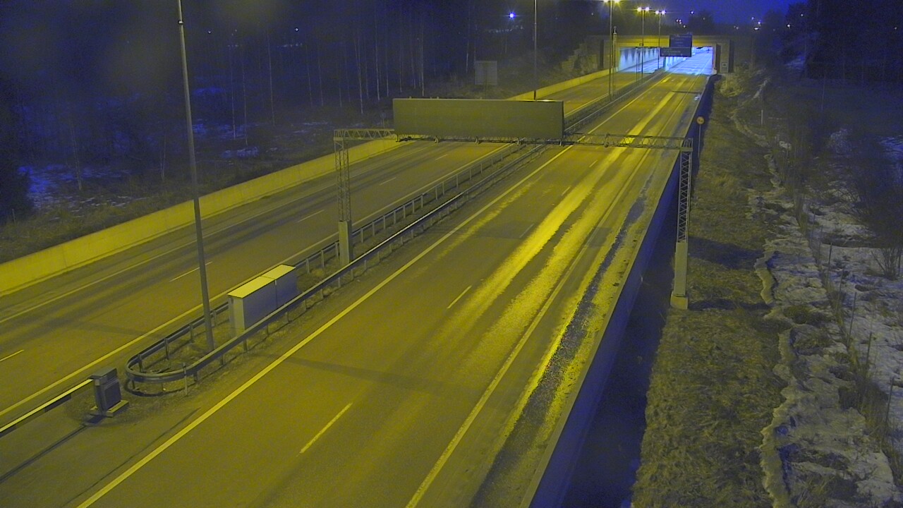 Kelikamerat Kuva Tie 7 Hamina, Husula, puomi länsi, Hamina, Kymenlaakso