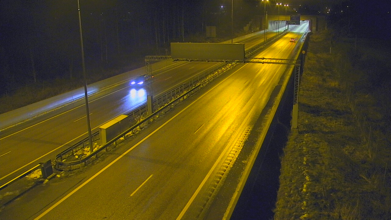 Weather Camera Image Väg 7 Fredrikshamn, Husula, bom väst, Hamina, Kymenlaakso