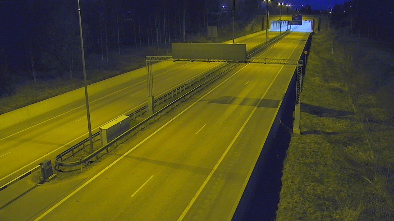 Kelikamerat Kuva Tie 7 Hamina, Husula, puomi länsi, Hamina, Kymenlaakso