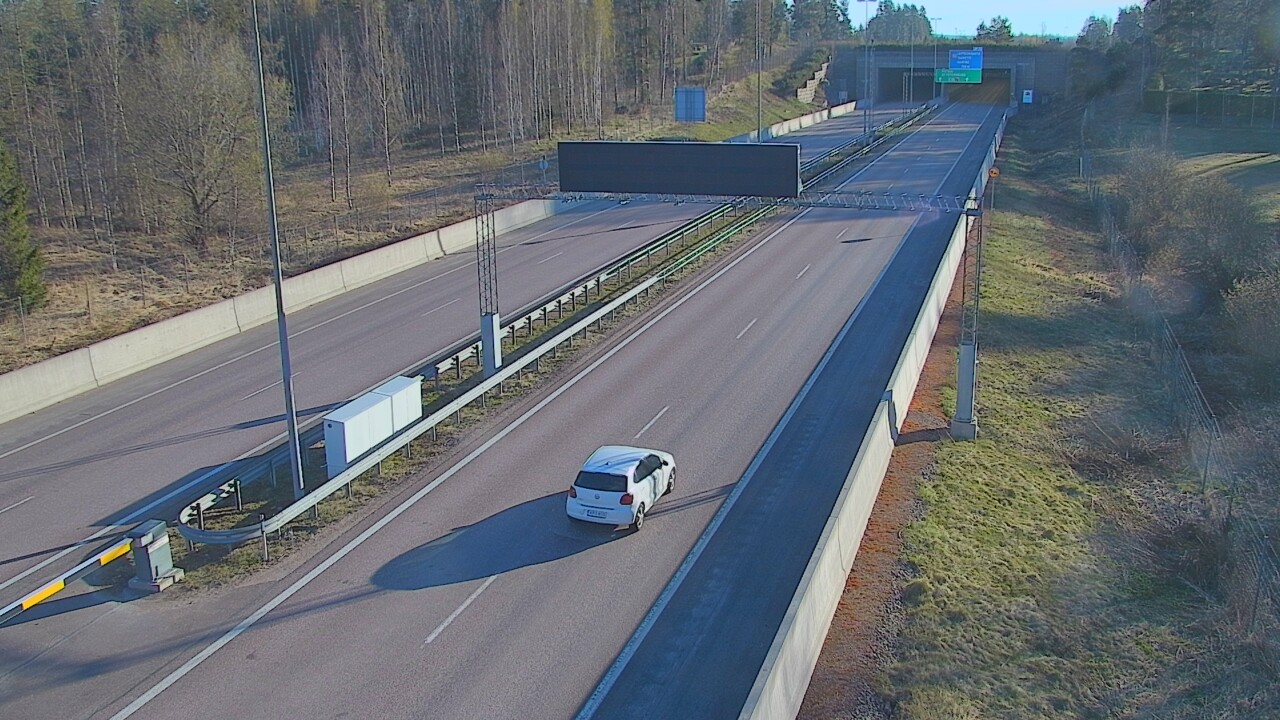 Kelikamerat Kuva Tie 7 Hamina, Husula, puomi länsi, Hamina, Kymenlaakso