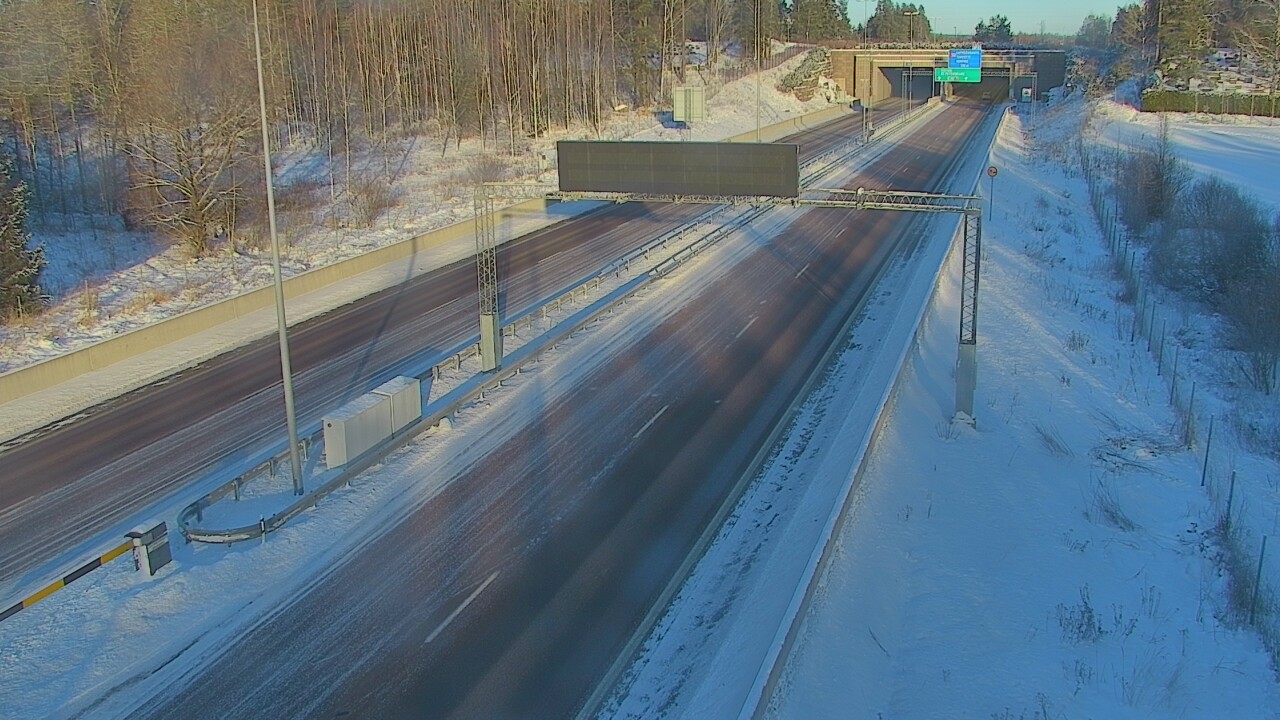 Kelikamerat Kuva Tie 7 Hamina, Husula, puomi länsi, Hamina, Kymenlaakso