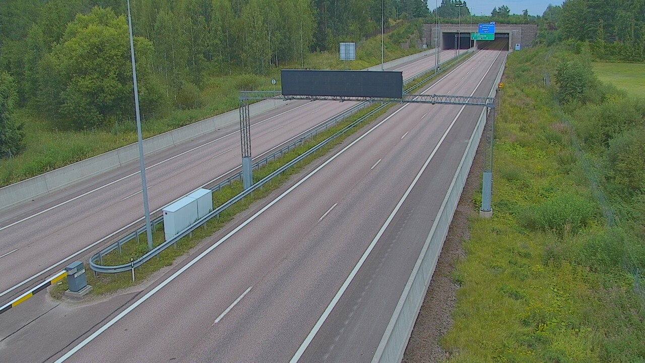 Weather Camera Image Väg 7 Fredrikshamn, Husula, bom väst, Hamina, Kymenlaakso