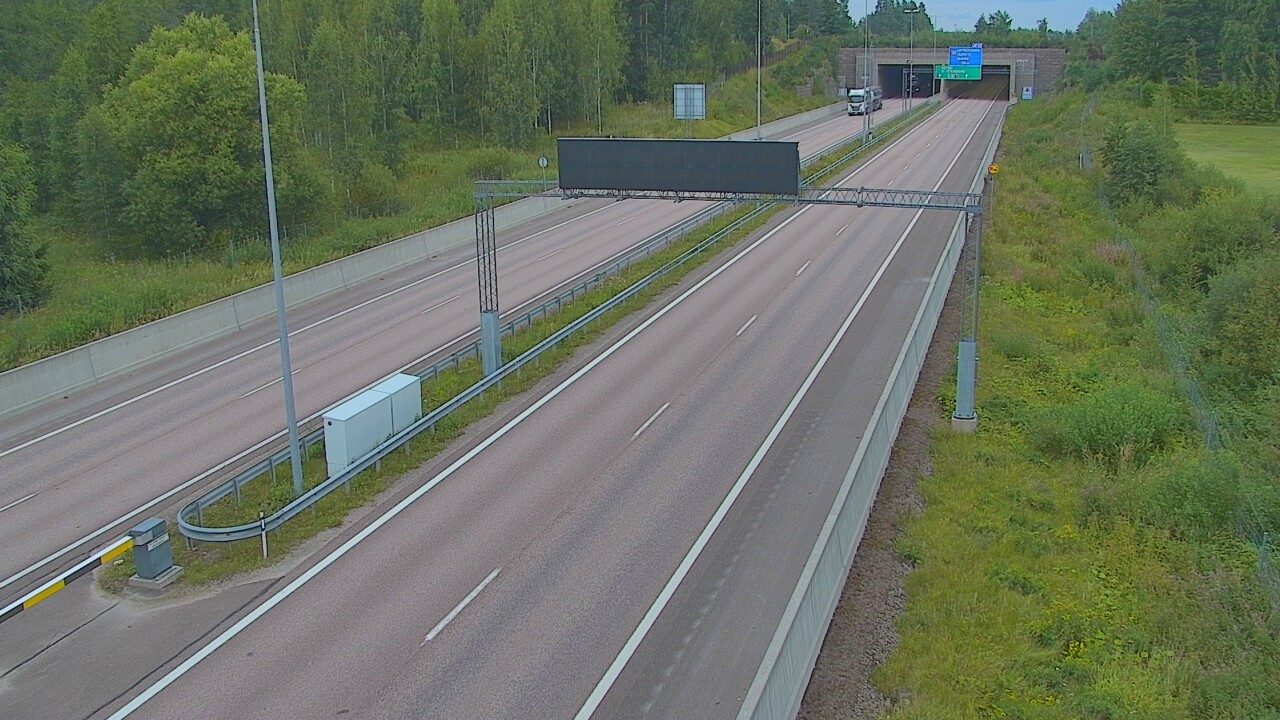 Weather Camera Image Väg 7 Fredrikshamn, Husula, bom väst, Hamina, Kymenlaakso