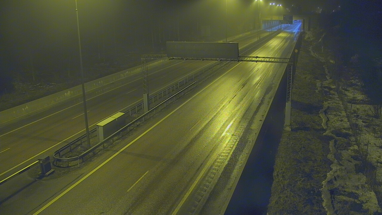 Kelikamerat Kuva Tie 7 Hamina, Husula, puomi länsi, Hamina, Kymenlaakso