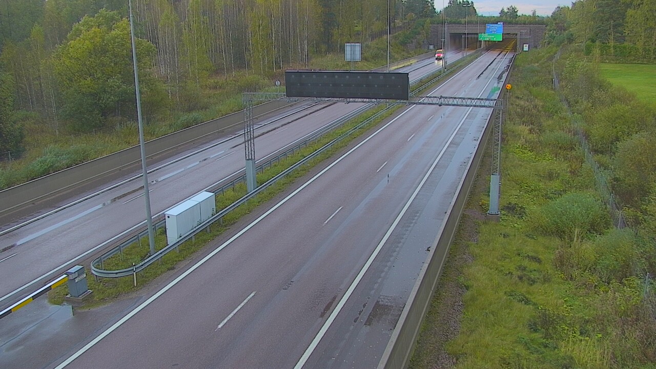 Kelikamerat Kuva Tie 7 Hamina, Husula, puomi länsi, Hamina, Kymenlaakso