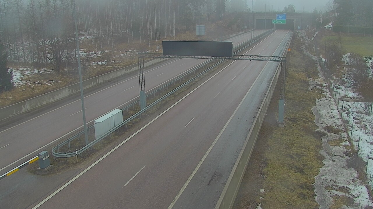 Kelikamerat Kuva Tie 7 Hamina, Husula, puomi länsi, Hamina, Kymenlaakso