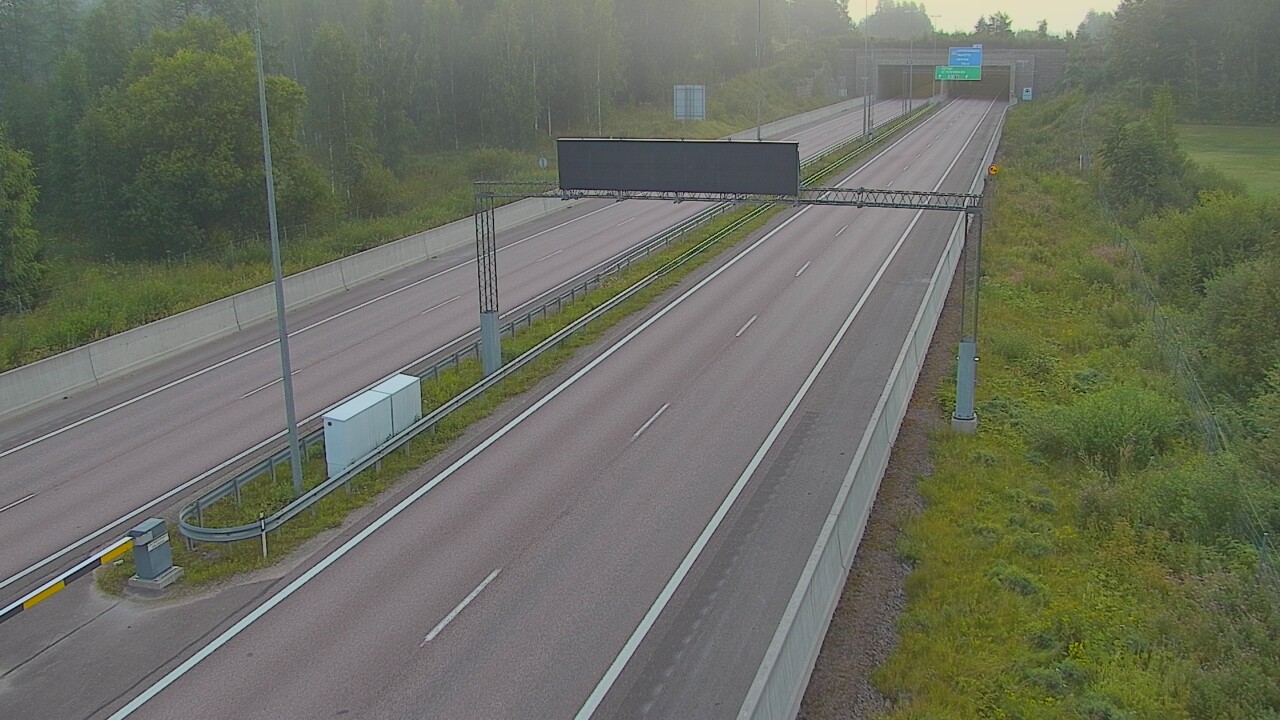 Kelikamerat Kuva Tie 7 Hamina, Husula, puomi länsi, Hamina, Kymenlaakso