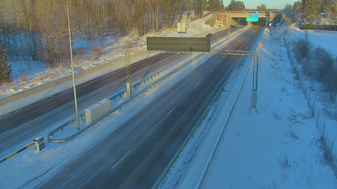 Kelikamerat Kuva Tie 7 Hamina, Husula, puomi länsi, Hamina, Kymenlaakso