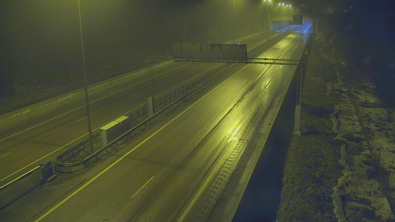 Kelikamerat Kuva Tie 7 Hamina, Husula, puomi länsi, Hamina, Kymenlaakso