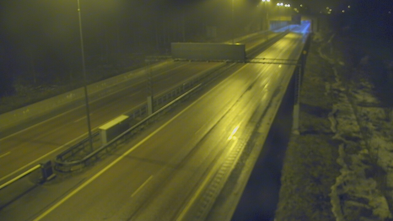 Kelikamerat Kuva Tie 7 Hamina, Husula, puomi länsi, Hamina, Kymenlaakso