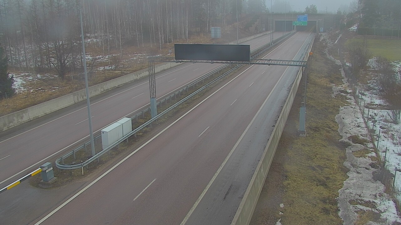 Kelikamerat Kuva Tie 7 Hamina, Husula, puomi länsi, Hamina, Kymenlaakso